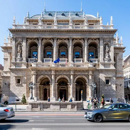 Secret Escape Steps From Opera House Budapest
